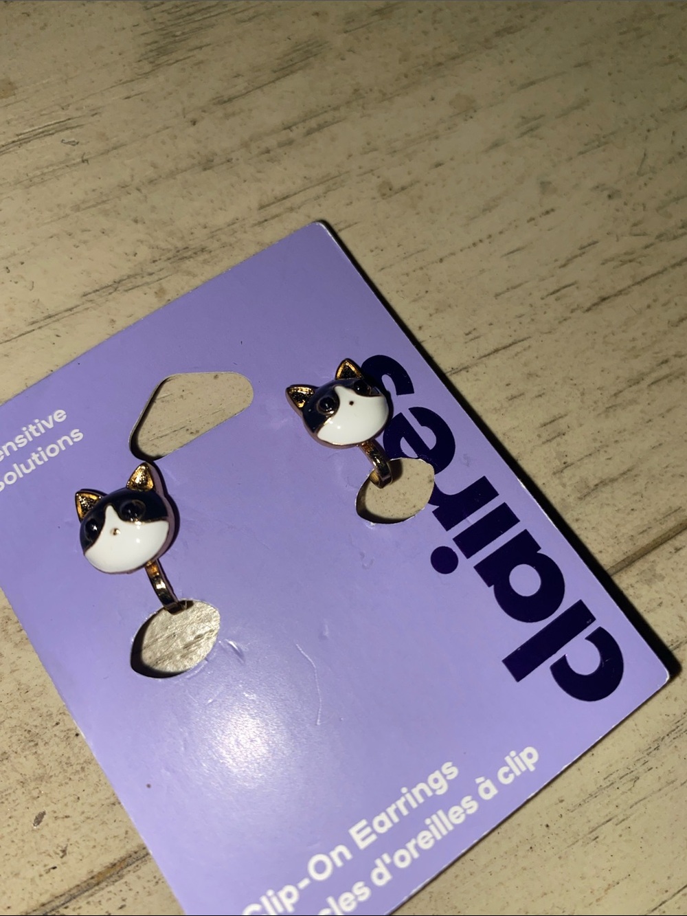 New Claire’s Clip on Earrings Cat 🐈‍⬛ theme